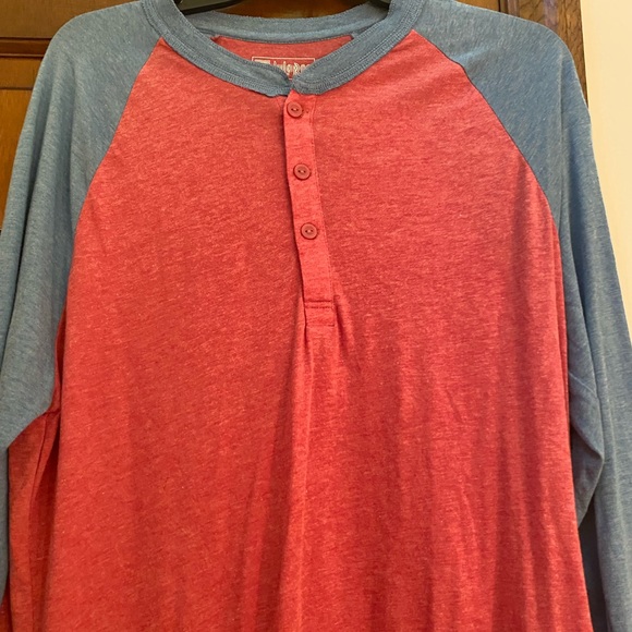 Lularoe Mark long sleeved tee - Picture 2 of 3